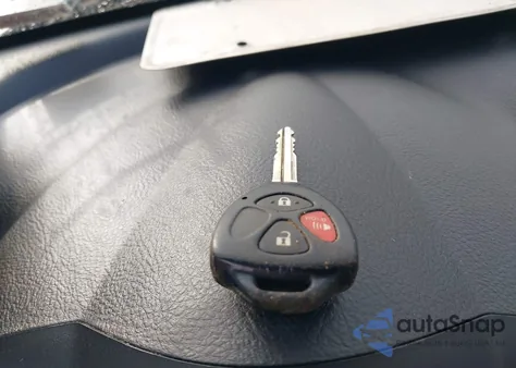 2009 Toyota Rav4 from USA, damaged, VIN JTMBF33V39D013864